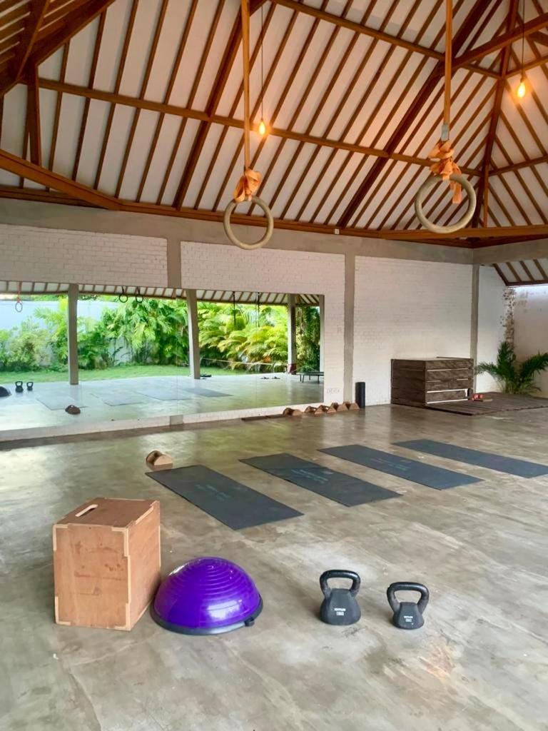 007 Surfhouse Bali Hotel Ungasan  Exterior photo